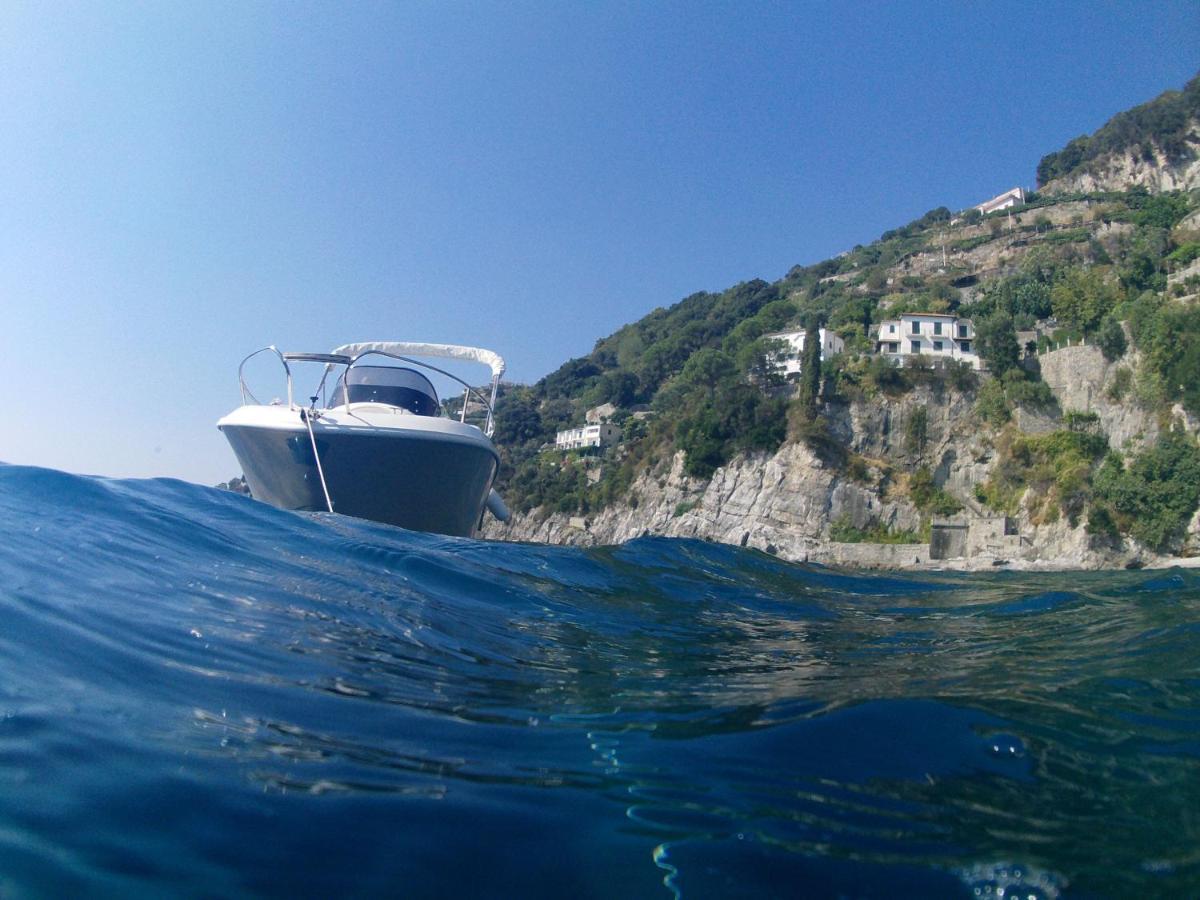 Casa Vacanza Brezza Di Maestrale Salerno Exteriér fotografie