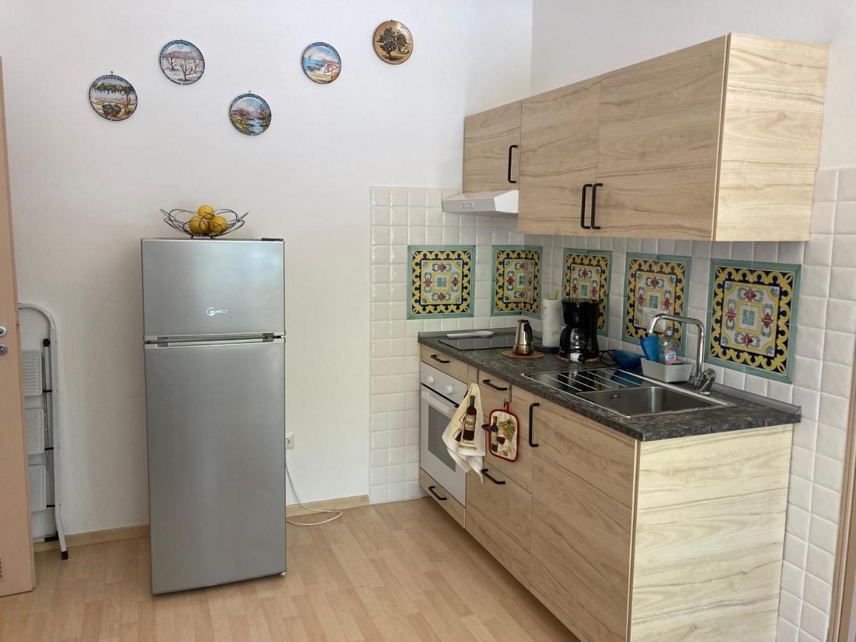Casa Vacanza Brezza Di Maestrale Salerno Exteriér fotografie