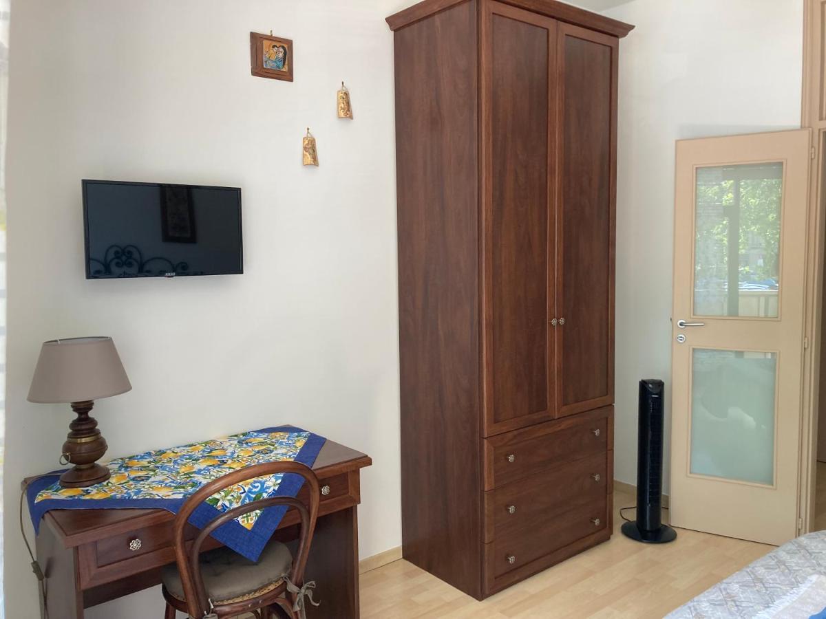 Casa Vacanza Brezza Di Maestrale Salerno Exteriér fotografie